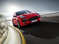 Porsche Cayenne GTS photo