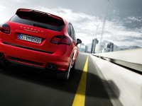 Porsche Cayenne GTS photo