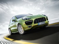 Porsche Cayenne GTS photo