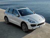 Porsche Cayenne 2010 photo