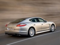 Porsche Panamera 2009 photo