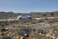 Porsche Taycan Cross Turismo photo